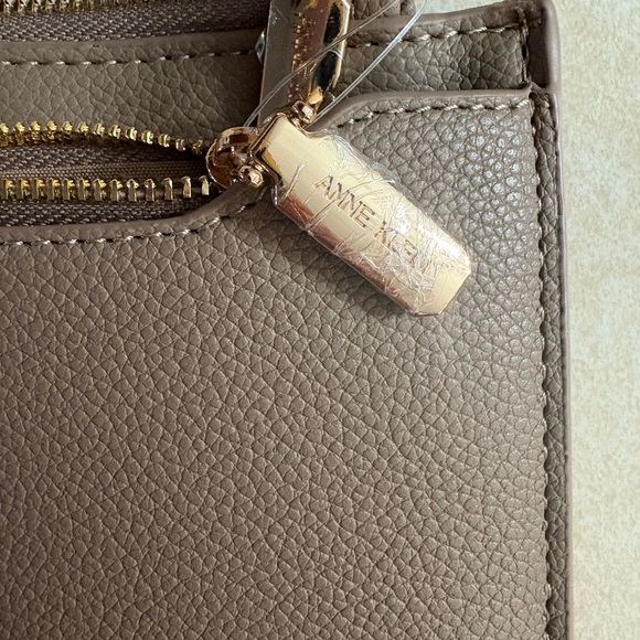 Anne Klein 2pc Taupe & Leopard print Wristlet with Gold Zipper - Picture 4 of 10